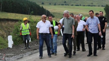 Azərbaycanın “Aqete” şirkəti Ermənistana pulsuz yol çəkir