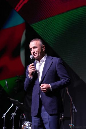 Veysəloğlu Şirkətlər Qrupu “V-FEST 2024” adlı 30 illik yubiley və Yeni il tədbirini keçirdi