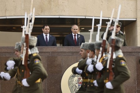 Ermənistan hərbi ritorikanı artırdı 