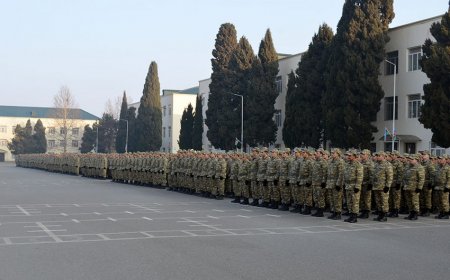 Hərbi vəzifəlilərlə keçirilən təlim toplanışı başa çatıb