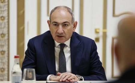Erməni kişilər təhsildən buna görə uzaq düşüb Erməni kişilər təhsildən buna görə uzaq düşüb