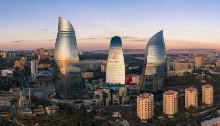 Bakı məhəllədaxili yollarda və səkilərdə asfalt örtüyünün təmirinə 2.5 milyon xərclənəcək Bakı məhəllədaxili yollarda və səkilərdə asfalt örtüyünün təmirinə 2.5 milyon xərclənəcək
